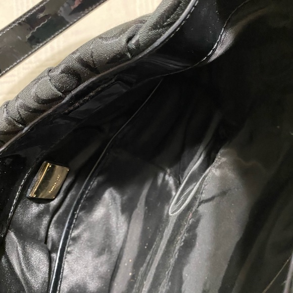 Simply Vera Vera Wang Black Fabric Signature Design Hobo Shoulder Purse Handbag - Picture 7 of 7